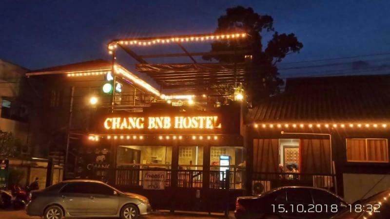 Chang Bed And Bar Hostel (Adults Only) 수랏타니 외부 사진